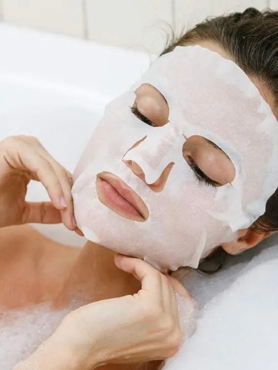 Facial collagen essence hydrate masks